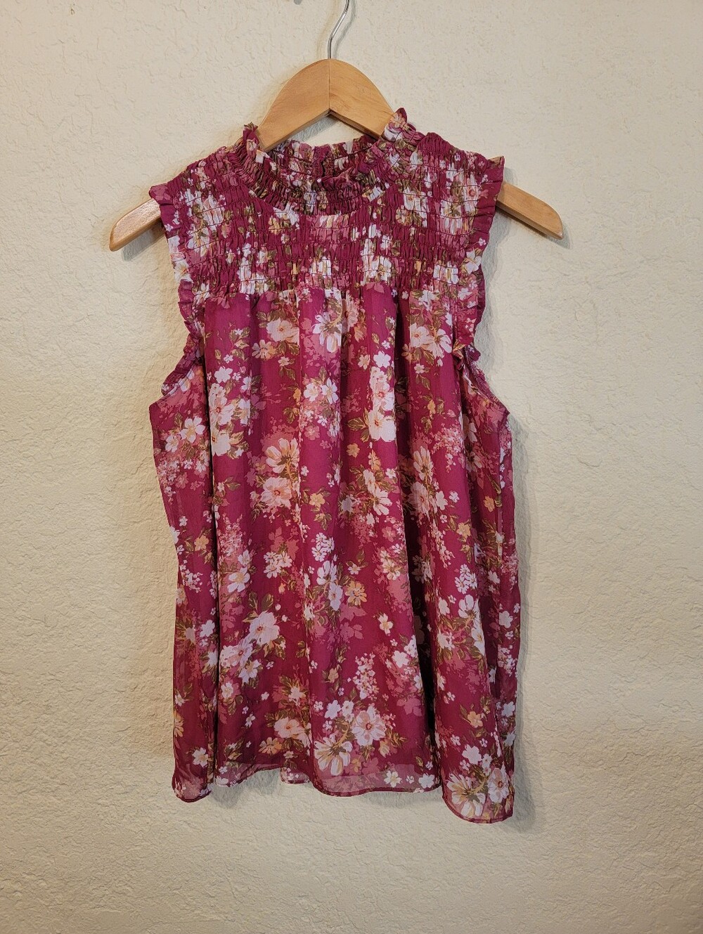 PINK ROSE Floral Smocked Mock Neck Sleeveless Blouse Burgandy Size M